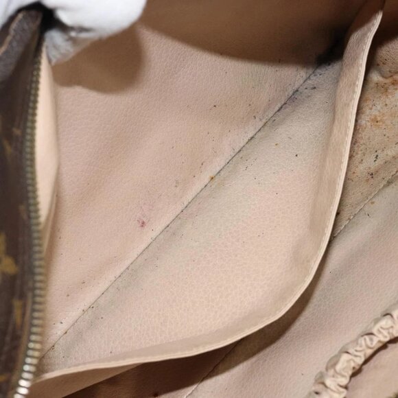 LOUIS VUITTON Monogram Trousse Toilette 28 Clutch Bag - Picture 9 of 16